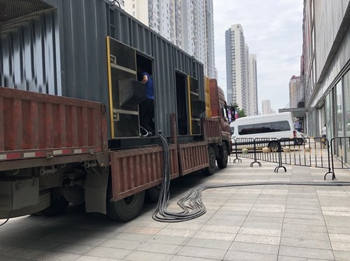安新冷却液不足的情况下如何检查柴油发电机组？