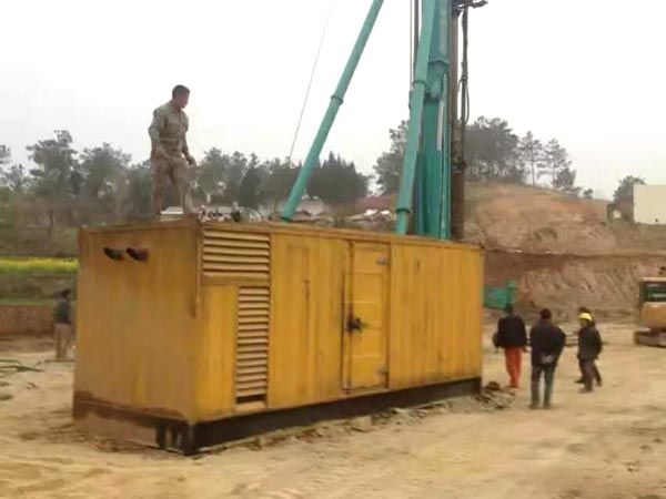 安新如何判断水冷式机油散热器密封件是否需要更换?